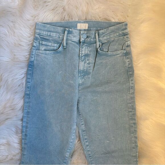 Mother The Insider Crop Step Fray Jeans - Picture 5 of 13